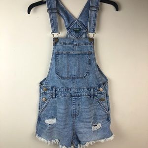 Overall shorts